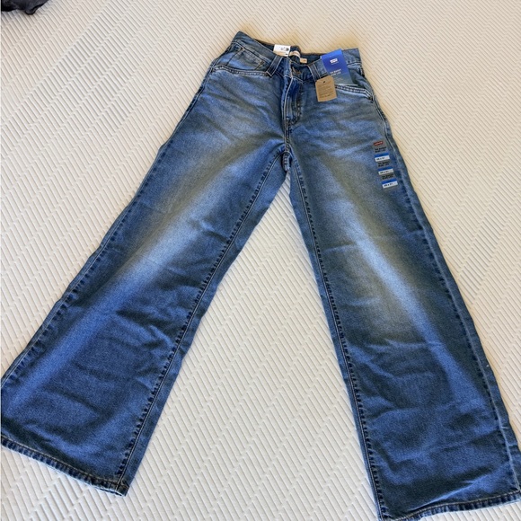 Levi's '94 Baggy Wide Leg Jeans - Picture 5 of 5